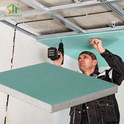 Giá tốt Tấm thạch cao chống ẩm 4x8 15mm được xếp hạng cho phòng tắm Nhà bếp trực tuyến