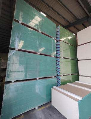 Tấm thạch cao chịu nước chống cháy cạnh thon để trang trí trần