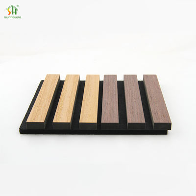 Giá tốt Modern Design 1220*2440mm Akupanel Wood Acoustic Panel with 550kg/m3 Density Enhances Sound Clarity for Living Room and Theaters trực tuyến
